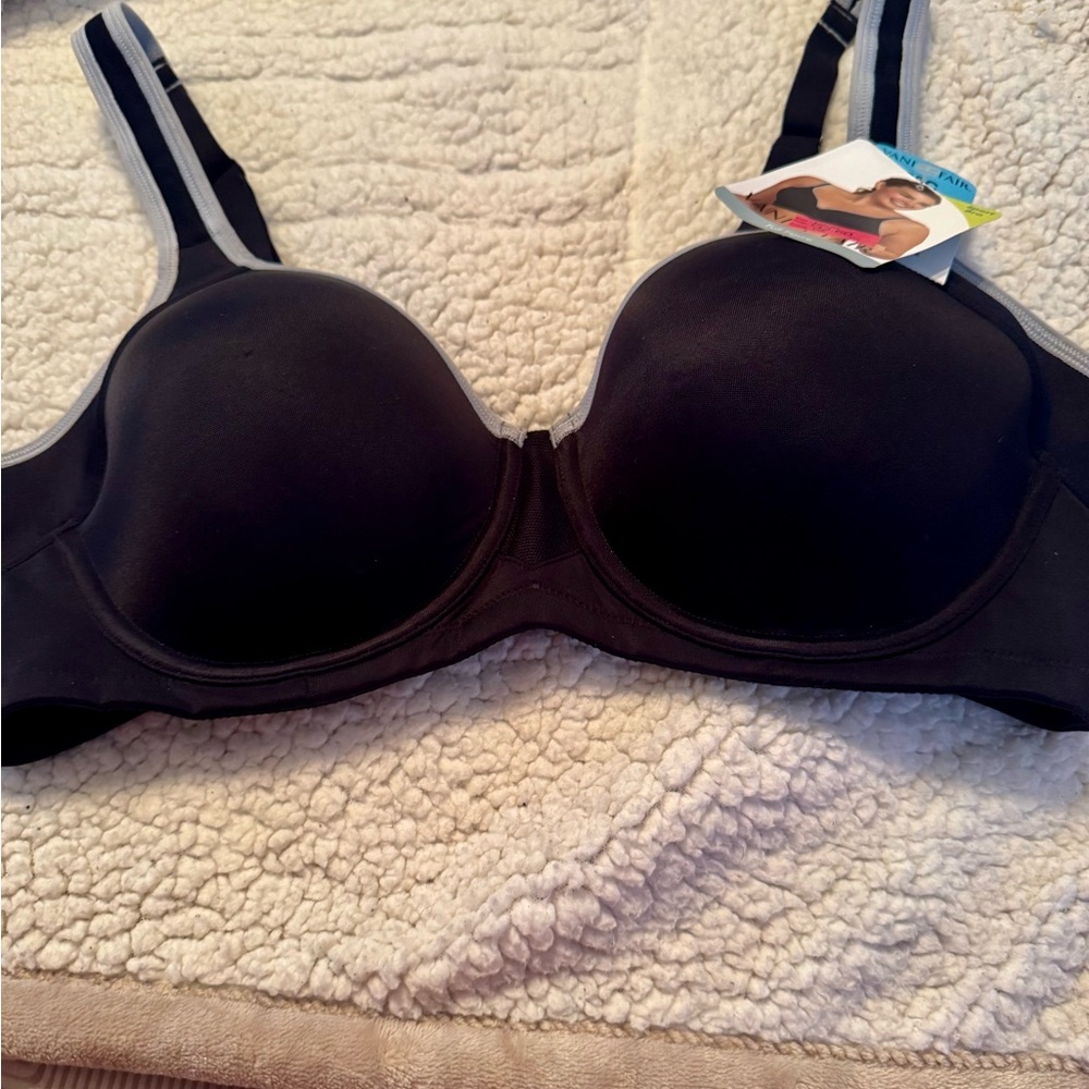 Vanity Fair Classic Black Bra
